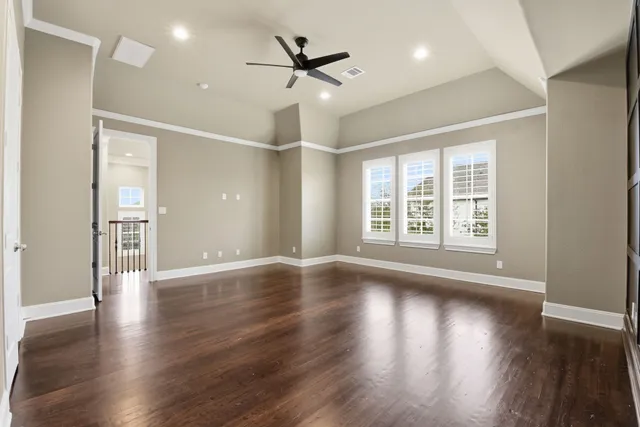 $525,000 | 10933 Upland Park, Houston, TX 77043