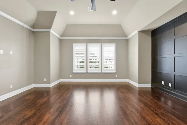 $525,000 | 10933 Upland Park, Houston, TX 77043