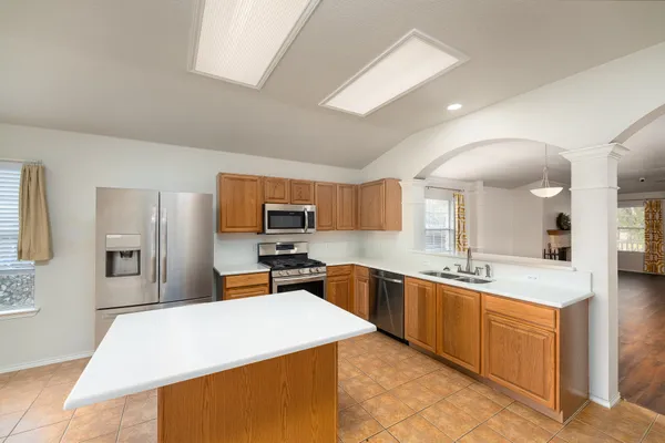 $369,990 | 507 Hillsborough Cove, Leander, TX 78641