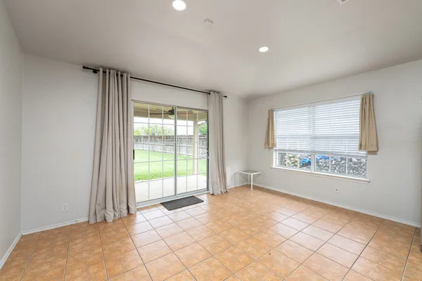 $369,990 | 507 Hillsborough Cove, Leander, TX 78641