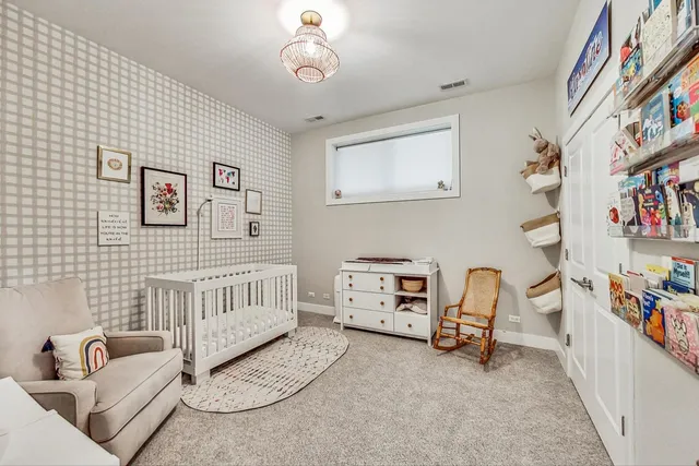 $925,000 | 2730 West Armitage Avenue, Unit 1W, Chicago, IL 60647