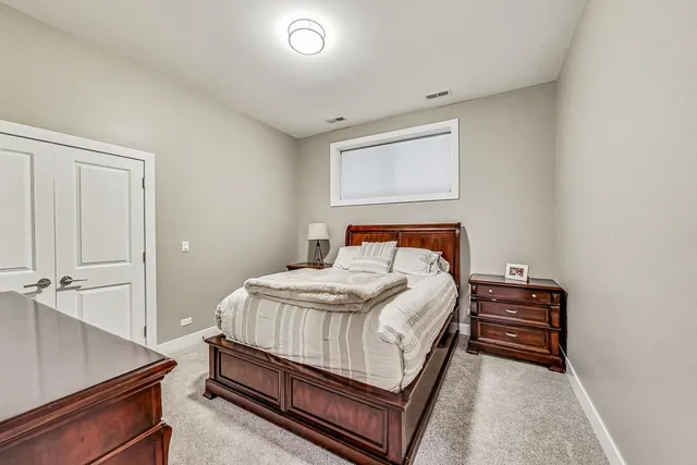 $925,000 | 2730 West Armitage Avenue, Unit 1W, Chicago, IL 60647