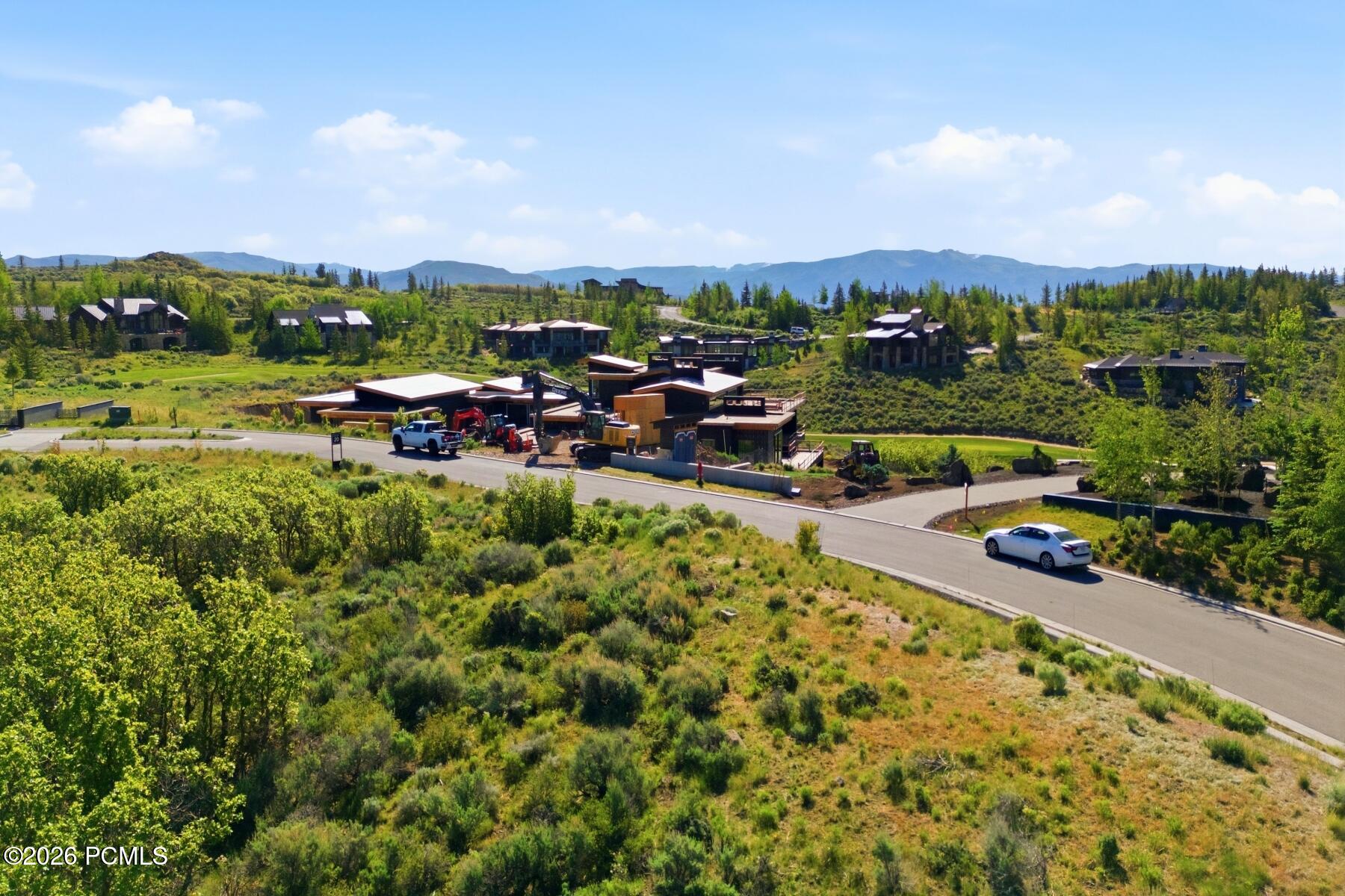 4577 Pinnacle Sky Loop Park City, UT 84098 - Photo 9 of 39