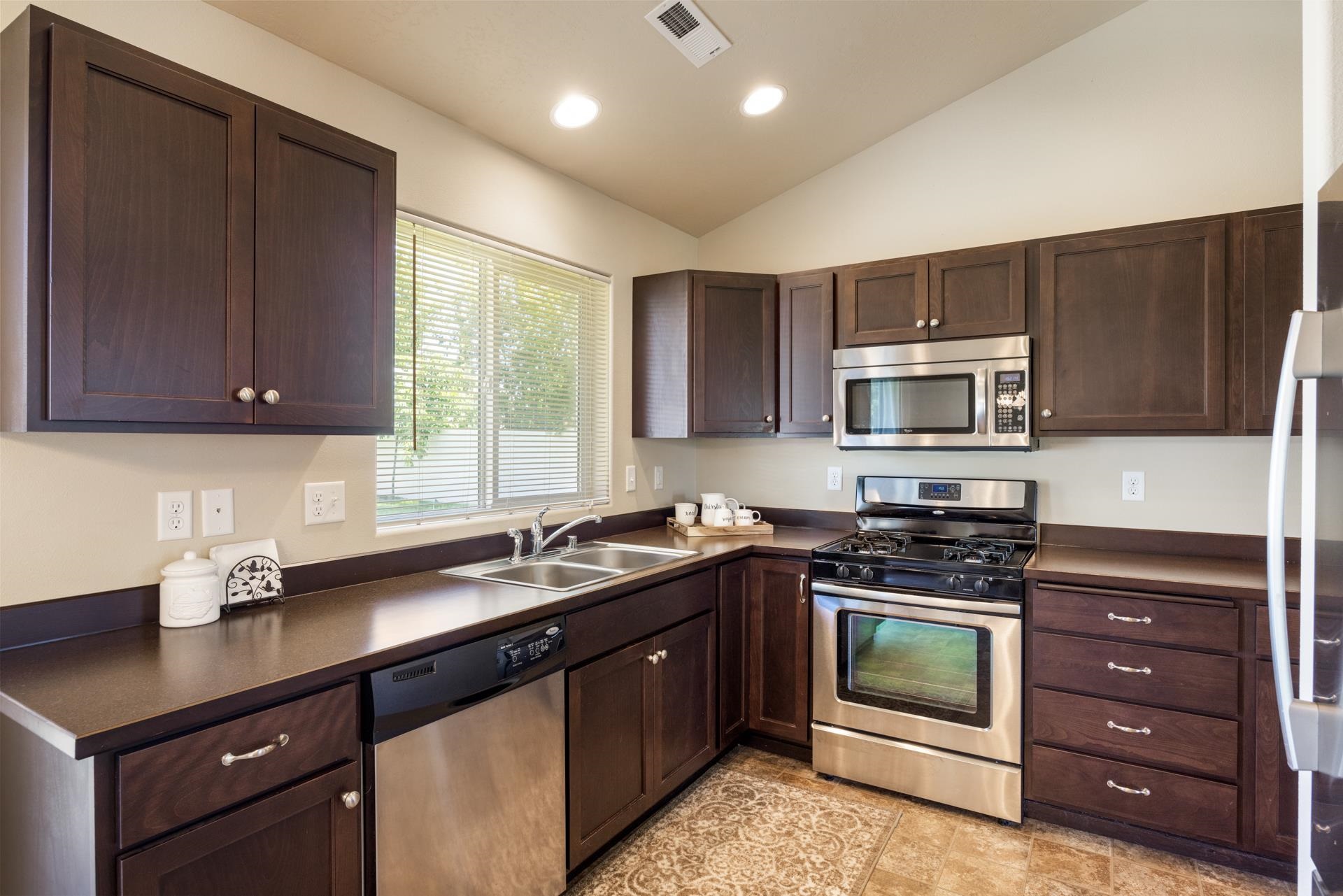 7730 North Maple Street Spokane, WA 99208 - Photo 15 of 38 Gallery Image 15