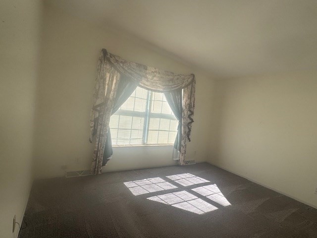 8 Ians Path Hampstead, NH 03841 - Photo 23 of 29