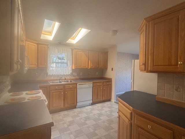 8 Ians Path Hampstead, NH 03841 - Photo 9 of 29