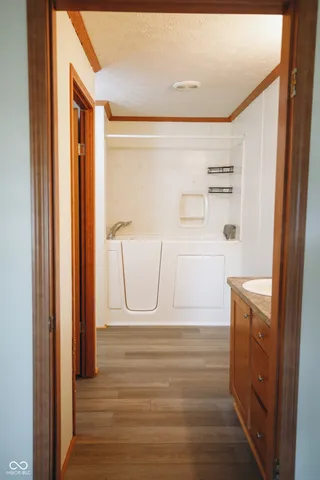 $242,000 | 4708 West 400th Street South, Russiaville, IN 46979