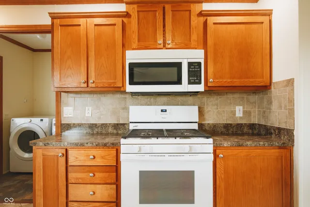 $242,000 | 4708 West 400th Street South, Russiaville, IN 46979