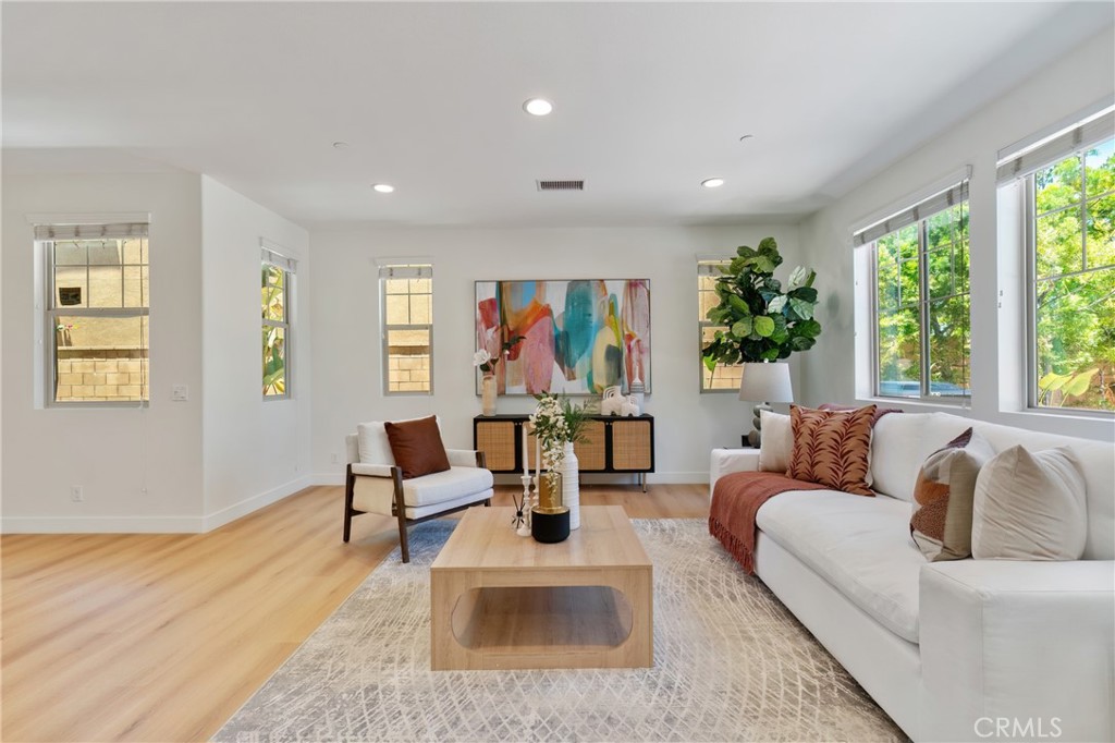 16 Windwalker Way Tustin, CA 92782 - Photo 12 of 50