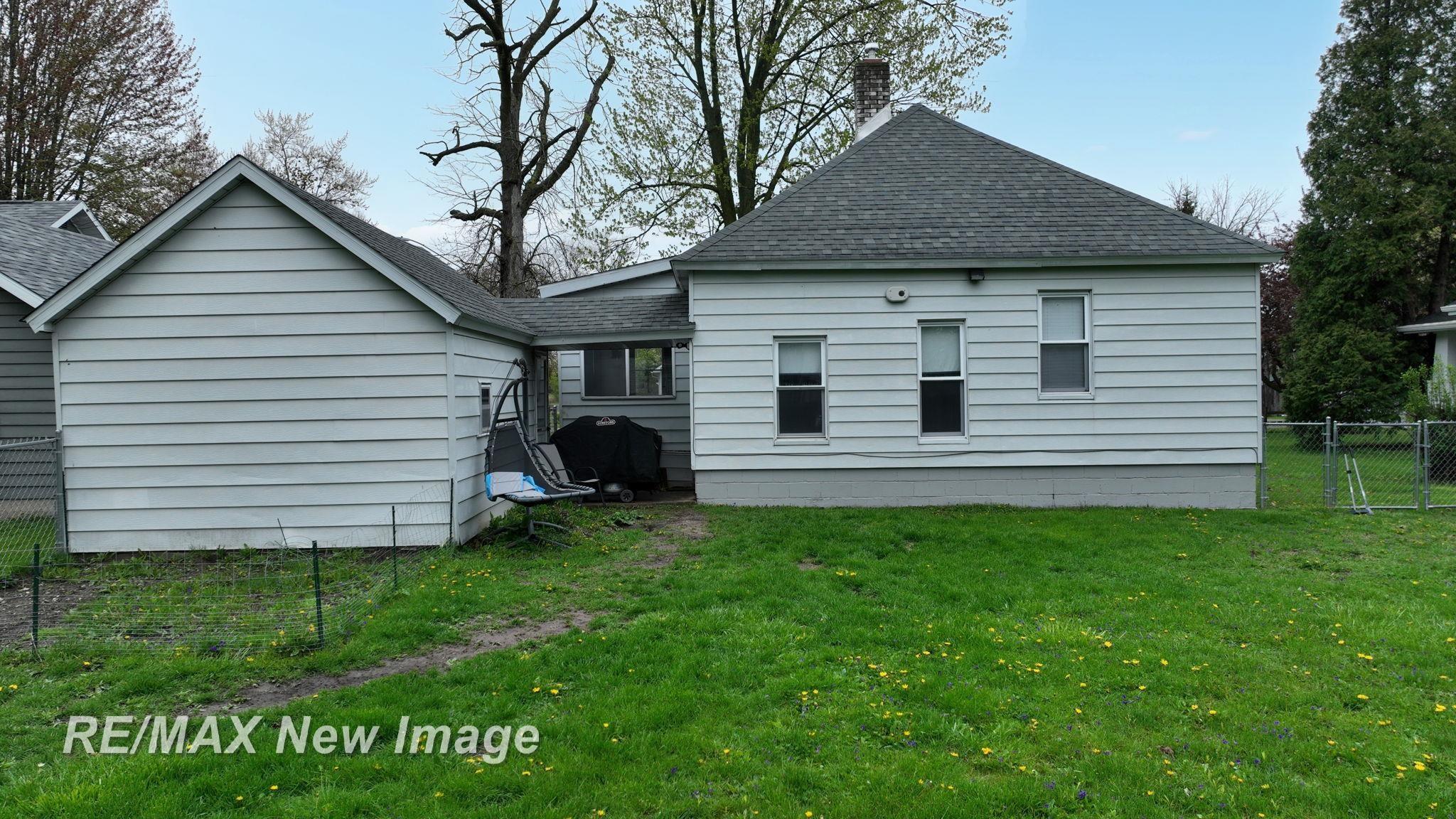 175 Fourth Street Freeland, MI 48623 - Photo 30 of 32 50174008-5e985e60-b141-4dda-b025-5c3fd509986c.JPG