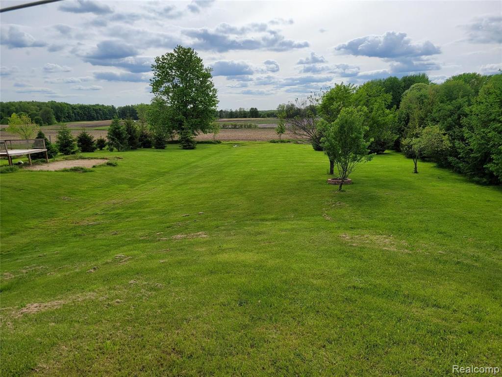 9235 North Fowlerville Road Fowlerville, MI 48836 - Photo 5 of 31