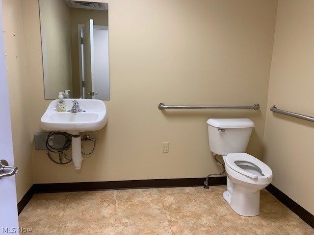 700 Boulevard Dover, OH 44622 - Photo 12 of 12
