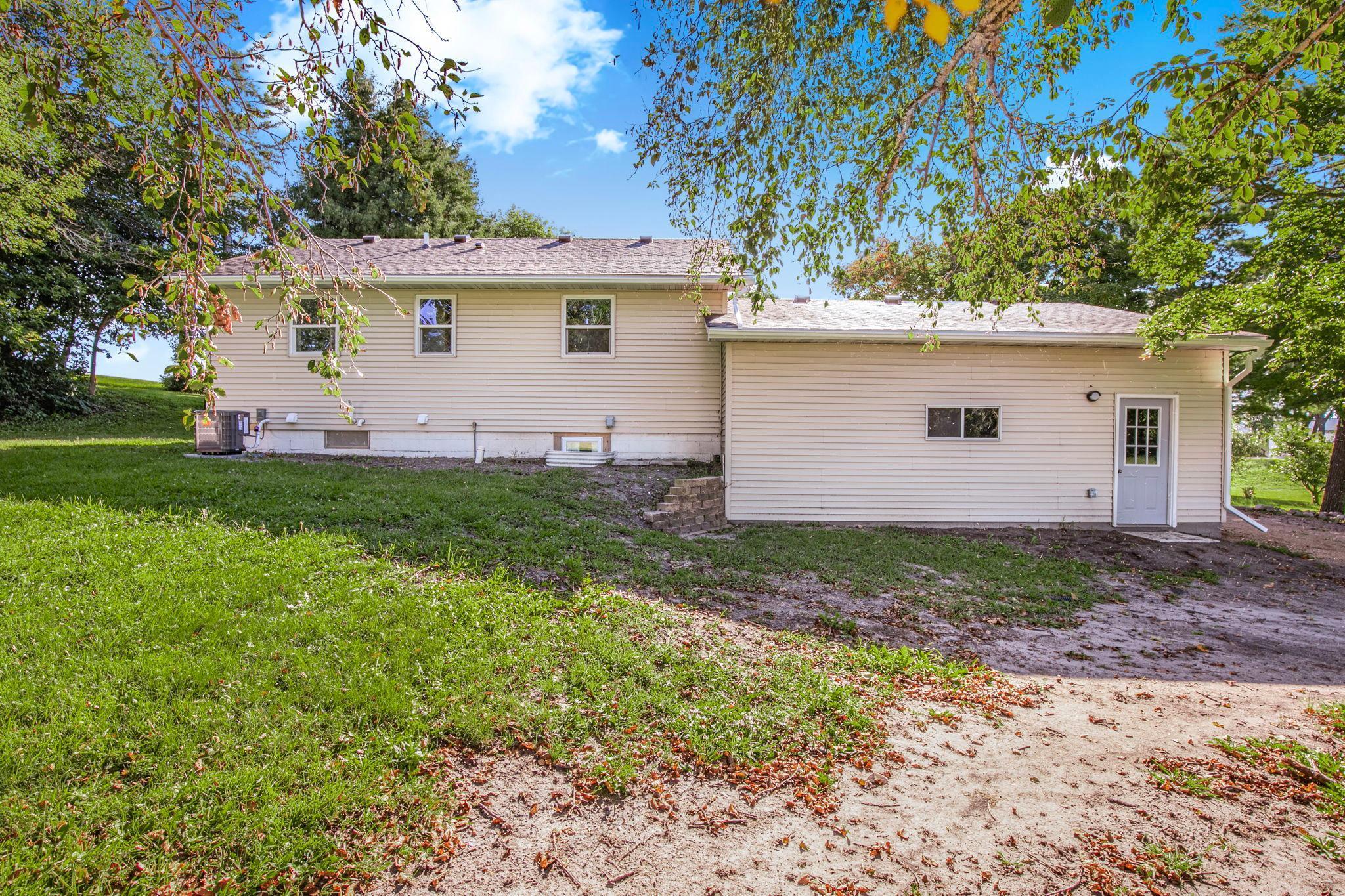 23508 County Road 1 Northwest Sunburg, MN 56289 - Photo 28 of 37