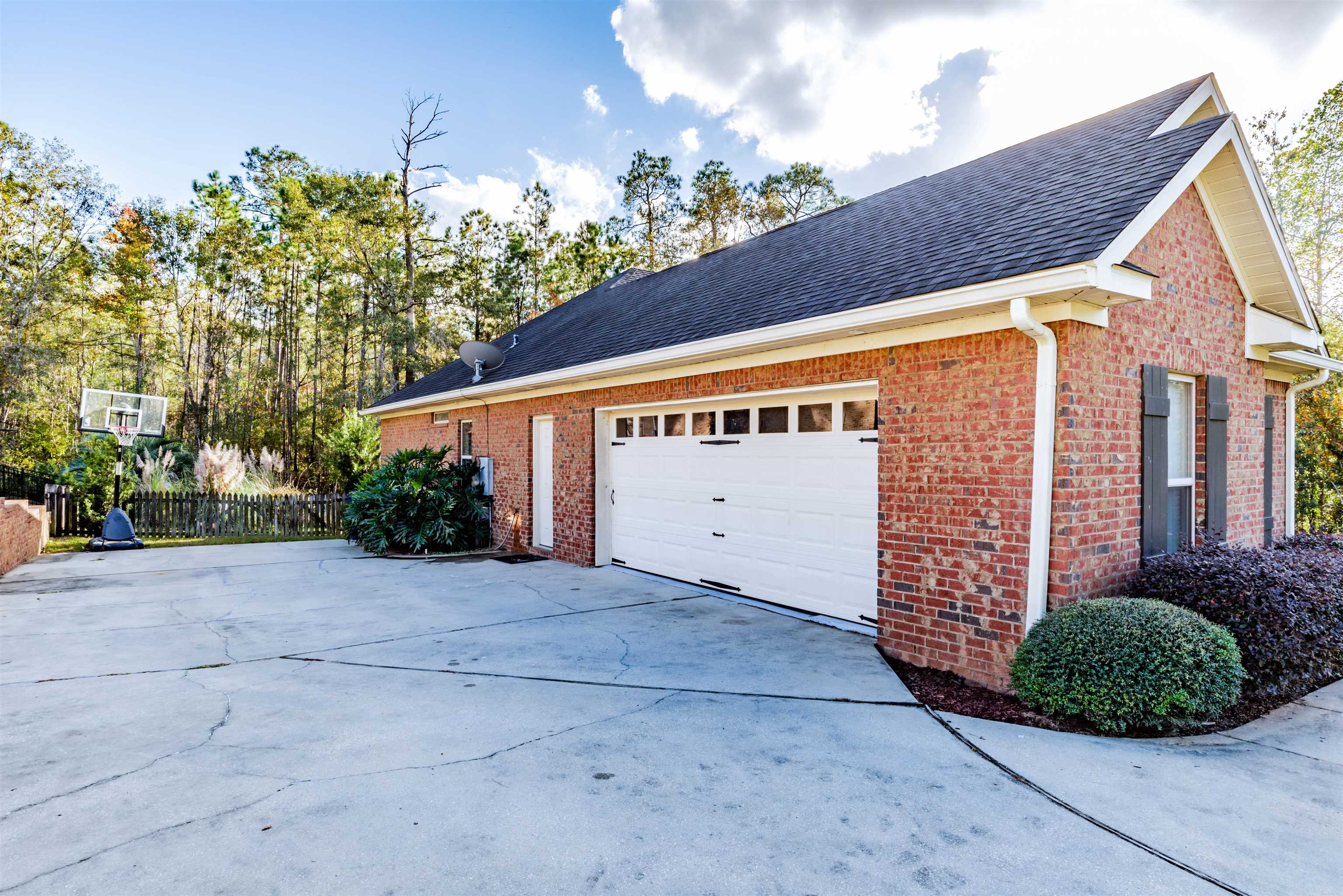 8017 Pine Run Daphne, AL 36527 - Photo 4 of 39
