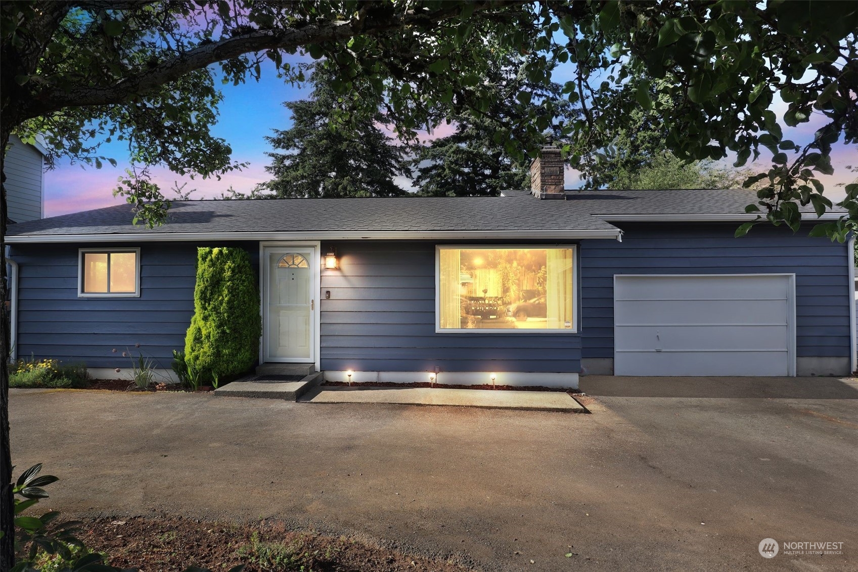 11504 Southeast 178th Place Renton, WA 98055 - Photo 29 of 30 a view of a outdoor space