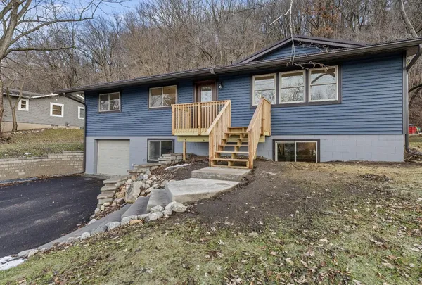 $429,900 | 3731 Cliffside Drive, Shelby, WI 54601