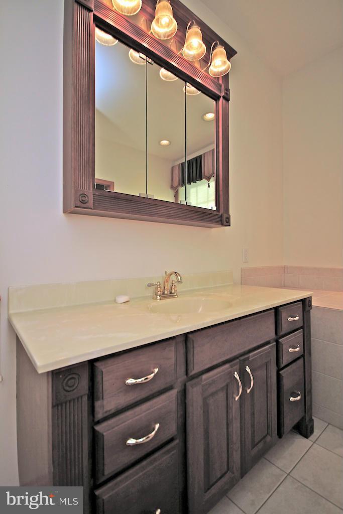 1615 Deerfield Road Darlington, MD 21034 - Photo 21 of 30 Bath (Master)