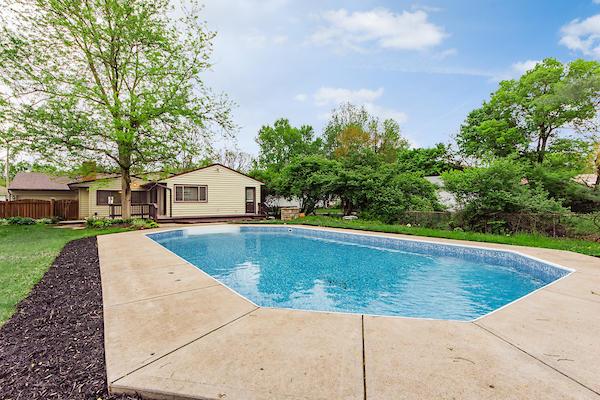 2859 Clifton Road Columbus, OH 43221 - Photo 23 of 27