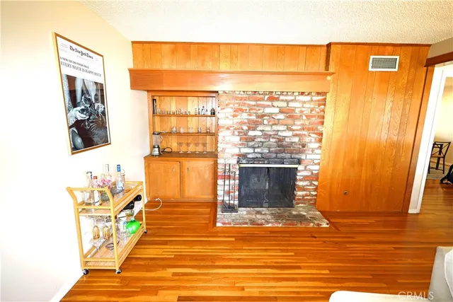 $1,150,000 | 622 East Lomita Avenue, Orange, CA 92867