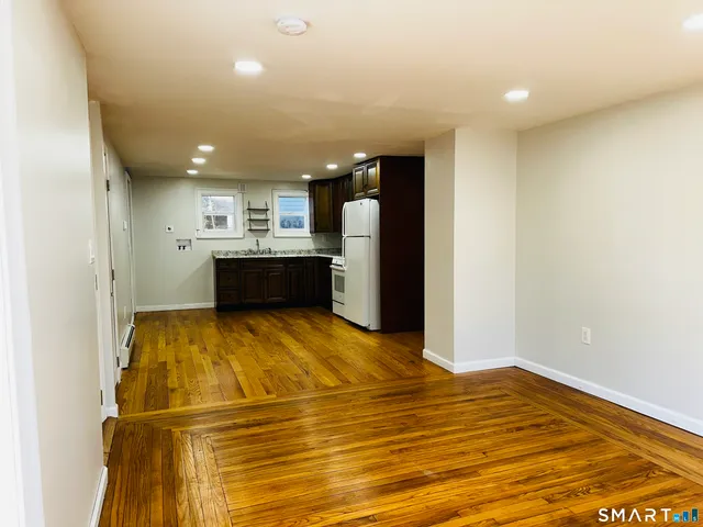 $1,650 | 49 Pleasant Street, Ansonia, CT 06401