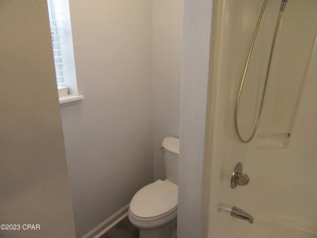 $1,395 | 134 Parker Village Circle, Panama City, FL 32404