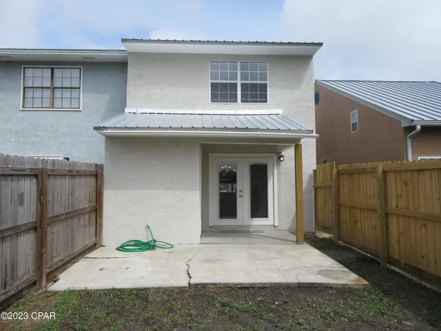 $1,395 | 134 Parker Village Circle, Panama City, FL 32404