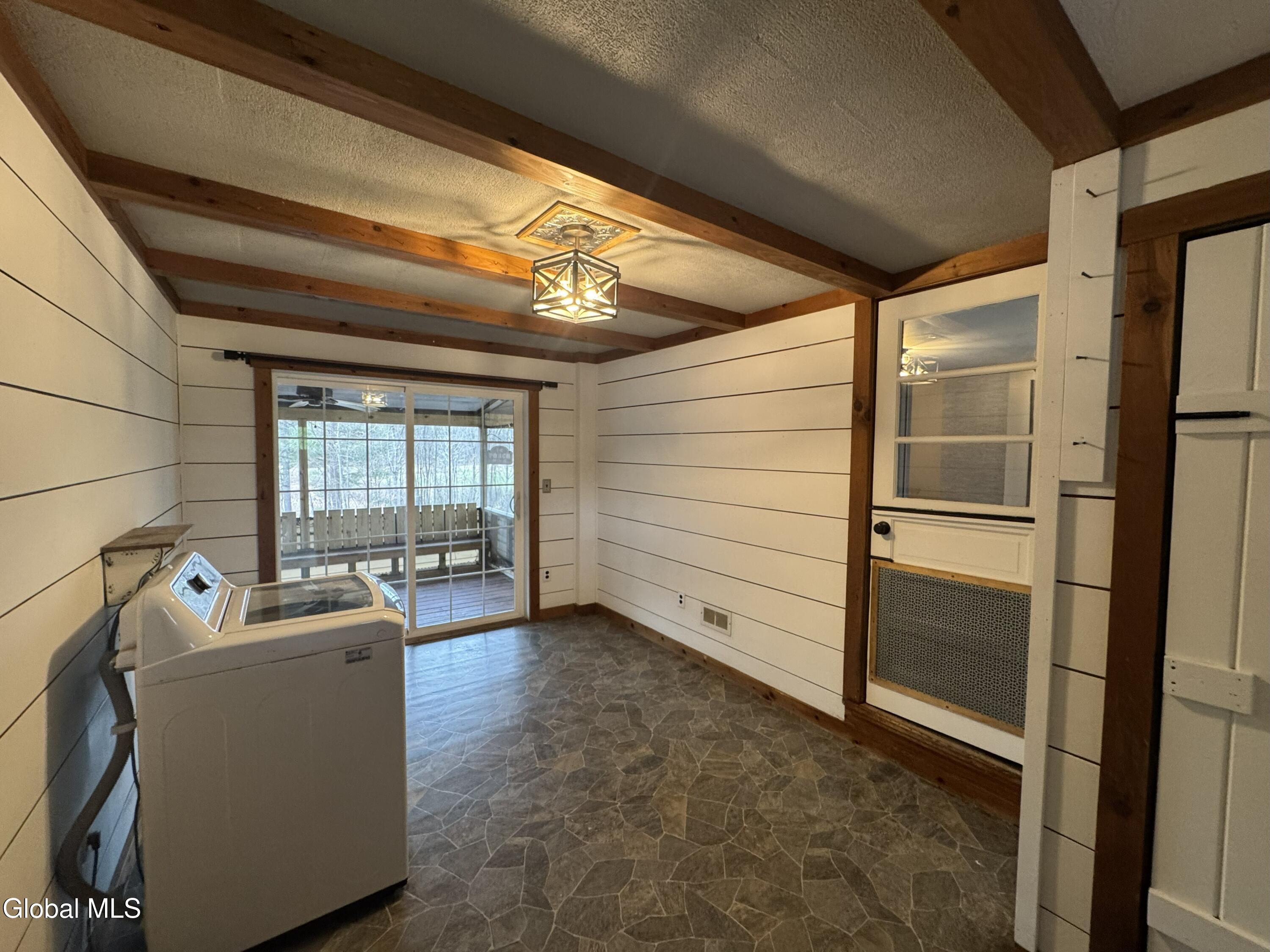 241 Dean Road Kingsbury, NY 12839 - Photo 16 of 56 Mudroom
