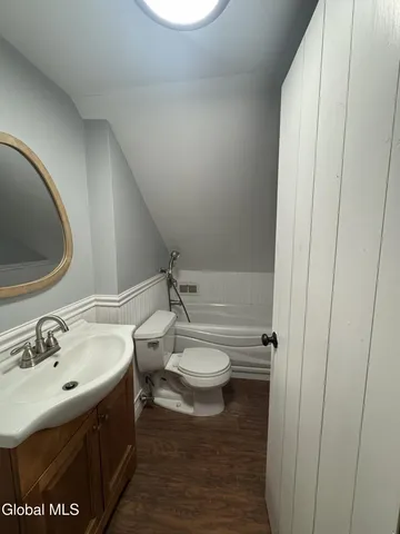 $498,600 | 241 Dean Road, Kingsbury, NY 12839