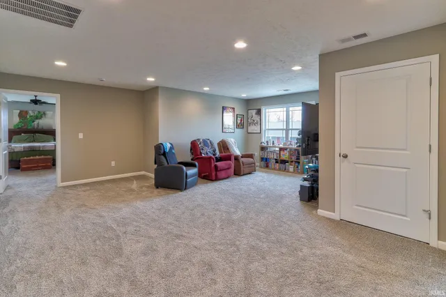 $452,000 | 5555 Hillside Trail, Newburgh, IN 47630