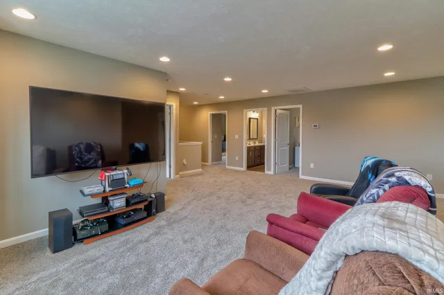 $452,000 | 5555 Hillside Trail, Newburgh, IN 47630