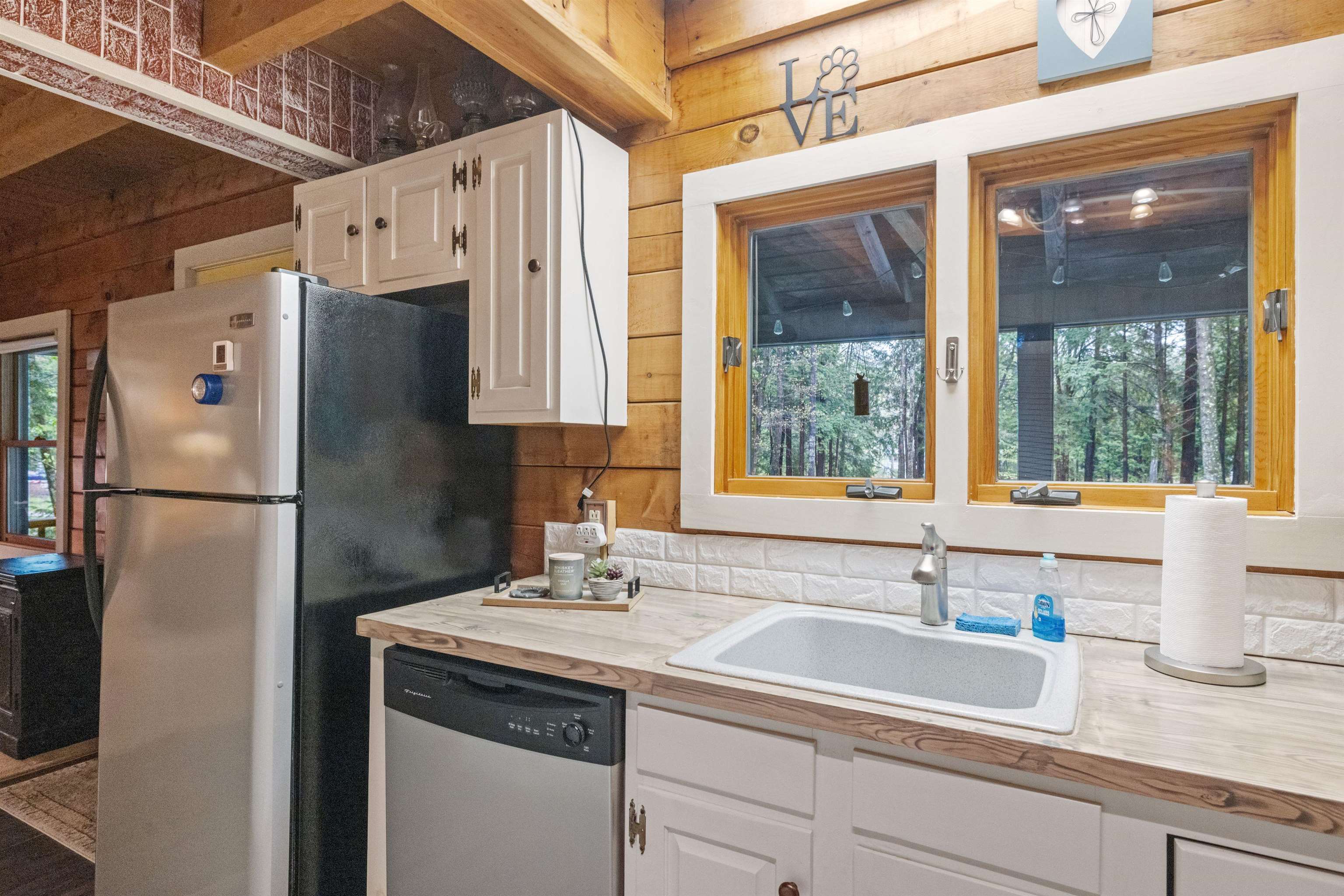4050 River Road Bristol, NH 03222 - Photo 4 of 57