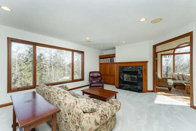 $1,100,000 | 75 River Bluff Place Northwest, Rochester, MN 55901