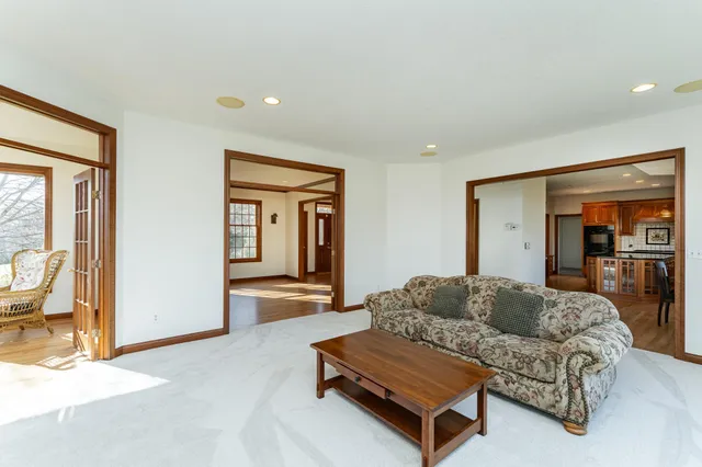 $1,100,000 | 75 River Bluff Place Northwest, Rochester, MN 55901