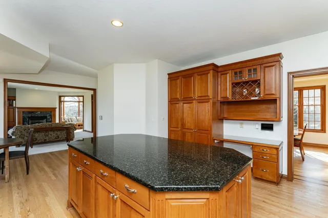 $1,100,000 | 75 River Bluff Place Northwest, Rochester, MN 55901