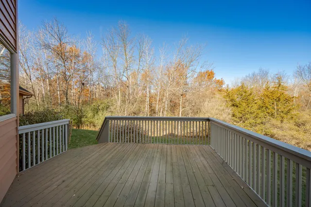 $1,100,000 | 75 River Bluff Place Northwest, Rochester, MN 55901