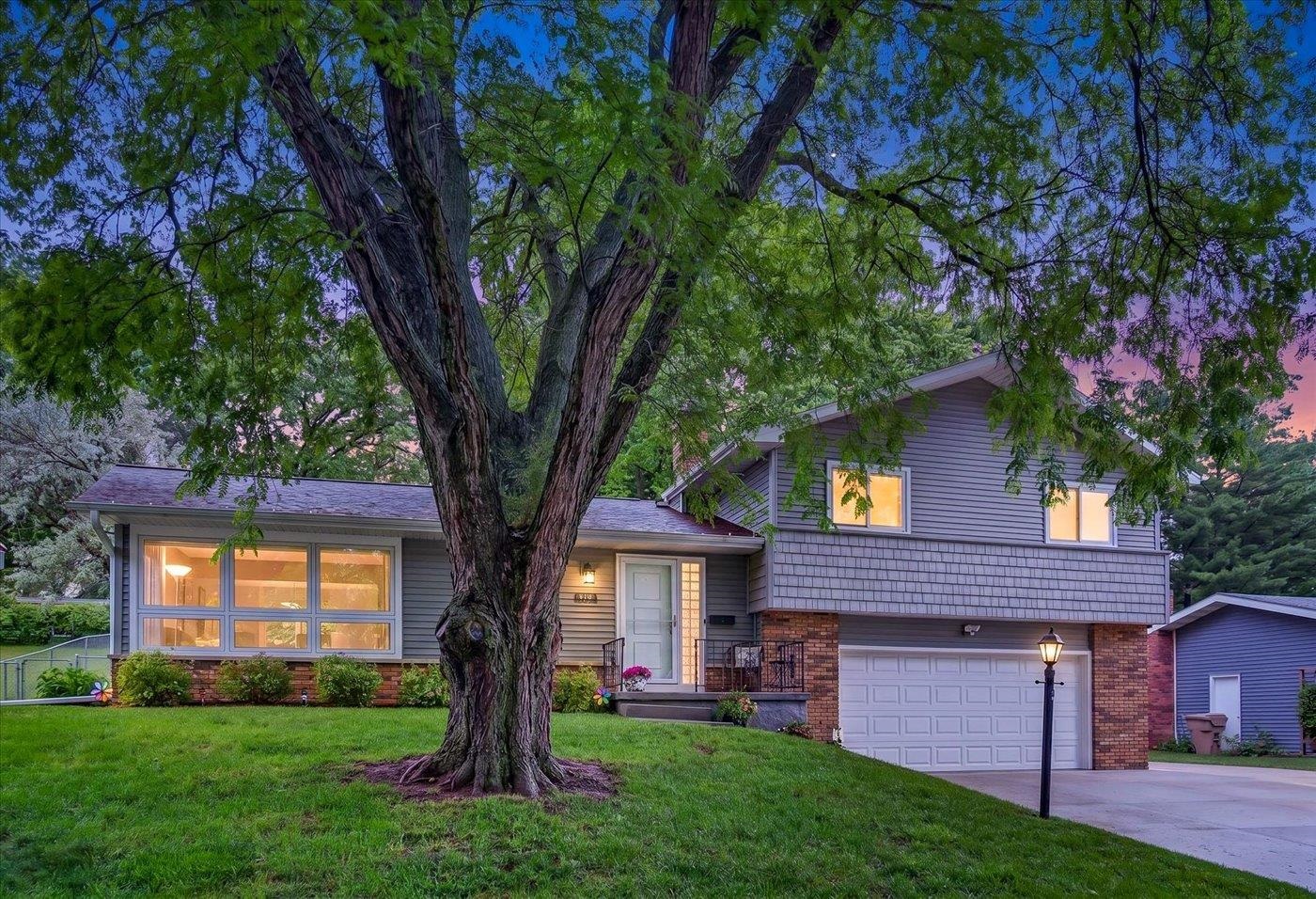 5318 Kingsbridge Road Madison, WI 53714 - Photo 41 of 47
