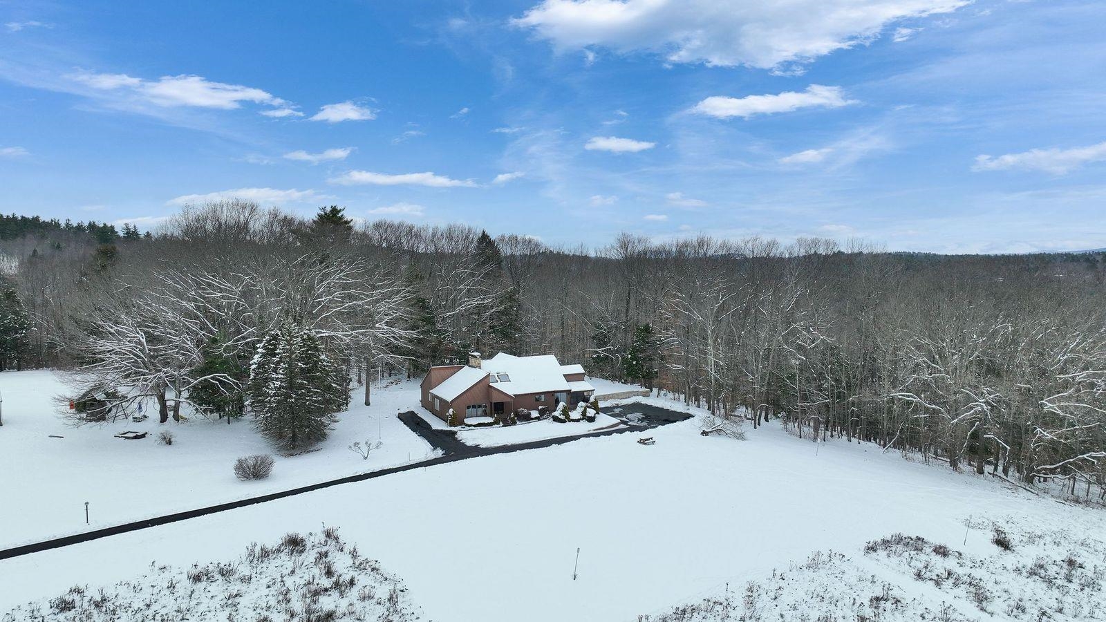 122 Proctor Road Jaffrey, NH 03452 - Photo 2 of 57