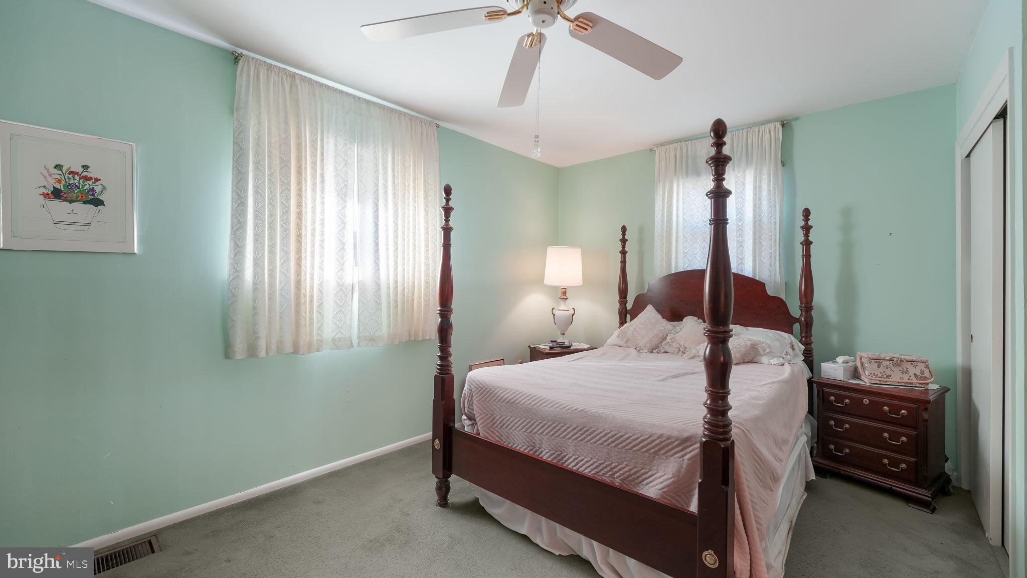 1075 Roberts Road Warminster, PA 18974 - Photo 13 of 25 Gallery Image 13