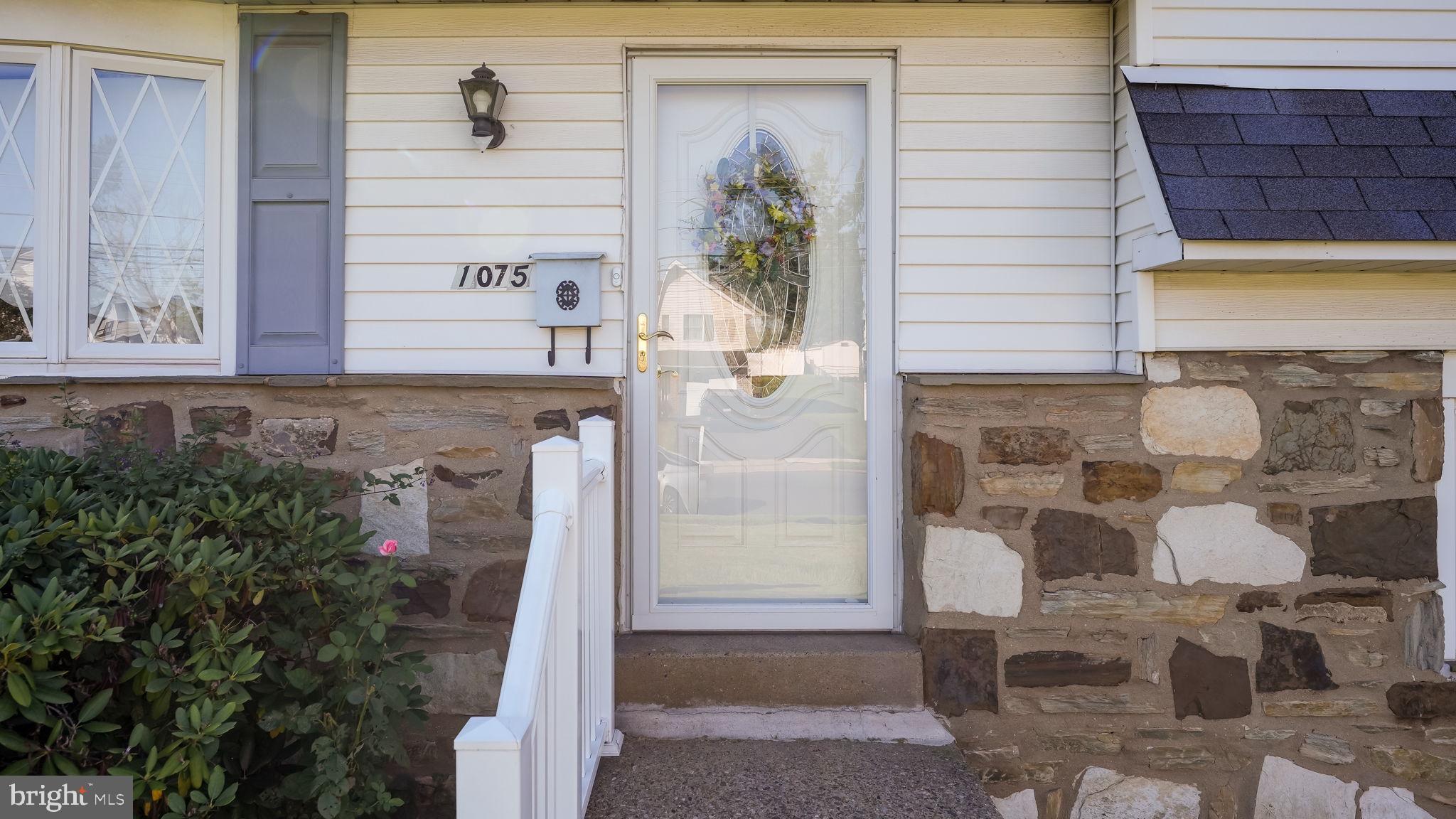 1075 Roberts Road Warminster, PA 18974 - Photo 4 of 25 Gallery Image 4