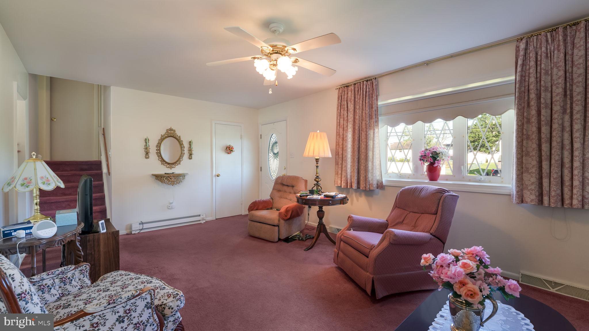 1075 Roberts Road Warminster, PA 18974 - Photo 6 of 25 Gallery Image 6