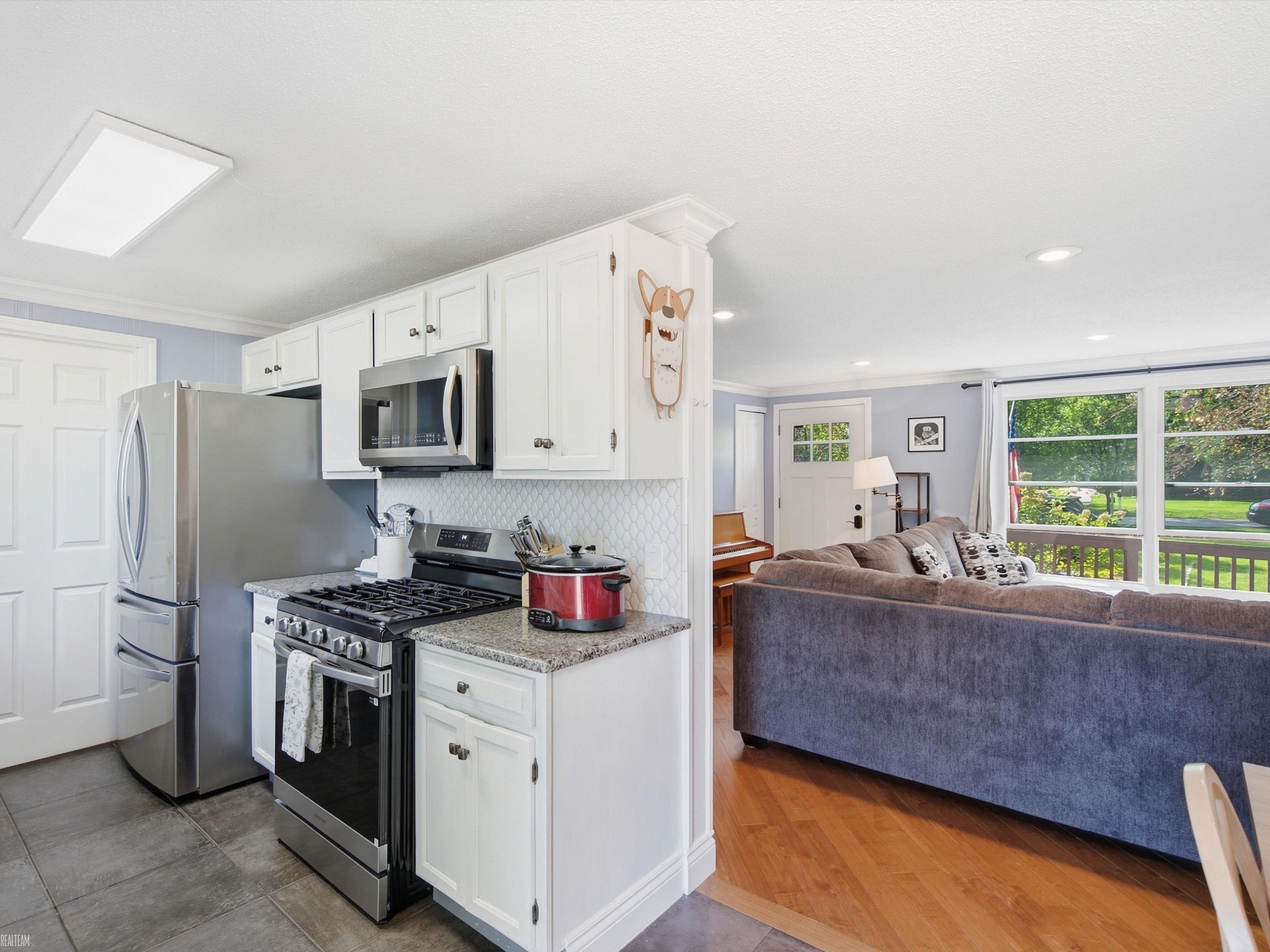 2789 Hickory Lawn Road Rochester Hills, MI 48307 - Photo 9 of 34 Gallery Image 9