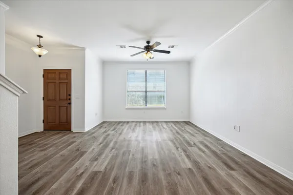 $213,900 | 2101 Town Centre Drive, Unit 1606, Round Rock, TX 78664