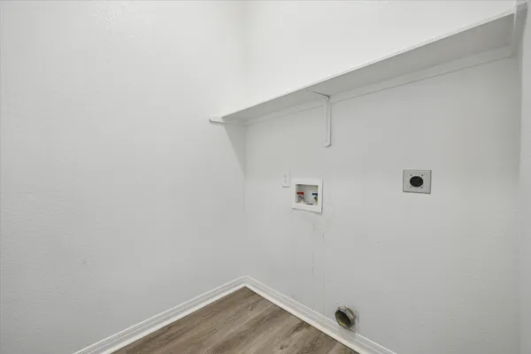 $213,900 | 2101 Town Centre Drive, Unit 1606, Round Rock, TX 78664