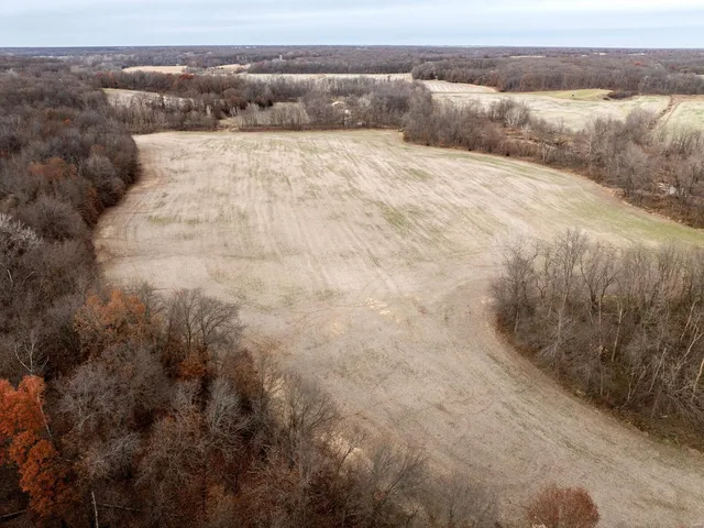 $899,900 | 1762 Ssr-w, Shelbyville, MO 63469