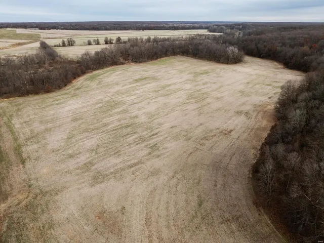 $899,900 | 1762 Ssr-w, Shelbyville, MO 63469