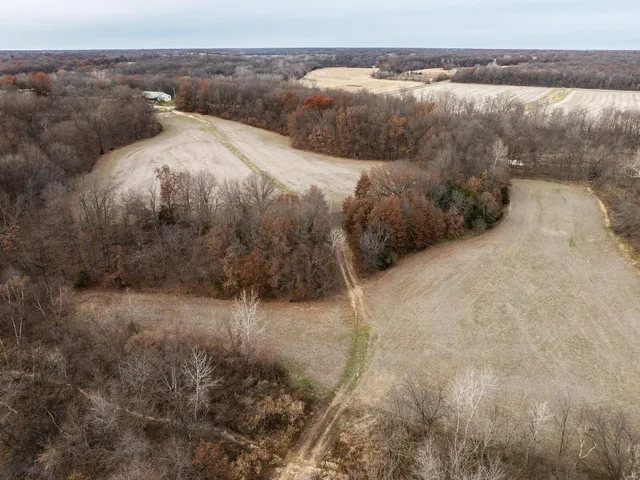 $899,900 | 1762 Ssr-w, Shelbyville, MO 63469