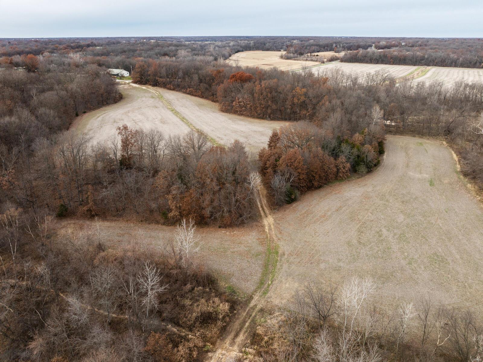 1762 Ssr-w Shelbyville, MO 63469 - Photo 21 of 37