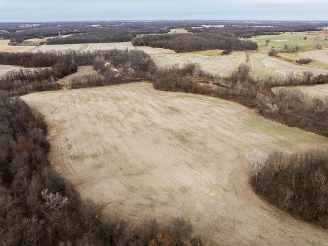 $899,900 | 1762 Ssr-w, Shelbyville, MO 63469