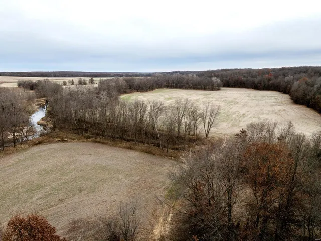 $899,900 | 1762 Ssr-w, Shelbyville, MO 63469