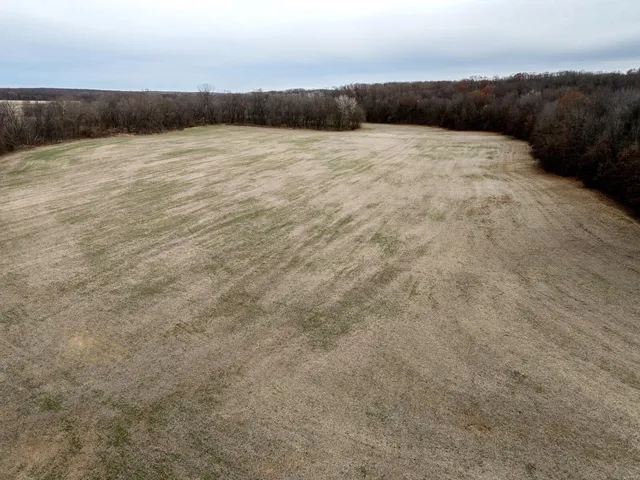 $899,900 | 1762 Ssr-w, Shelbyville, MO 63469